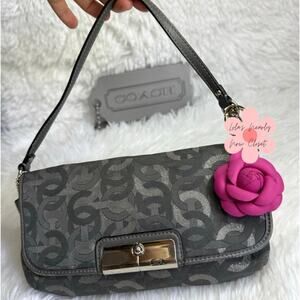 COACH y2k Kristin Op Art Gray & Silver Wristlet Mini Purse